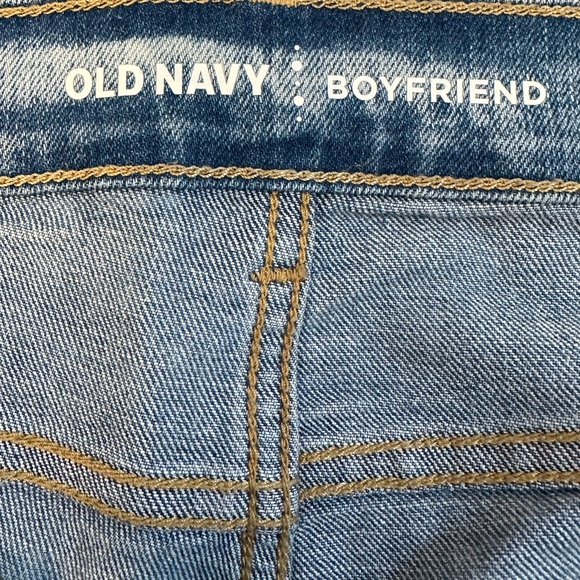 Old Navy Women's Denim Shorts, Size 10 - Picture 4 of 4